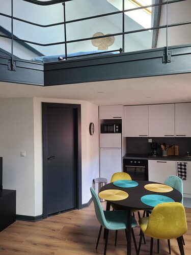 Beautiful duplex with garage