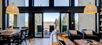 Modern Luxe Cabin w/ Sauna, Hot Tub, and Lake Views