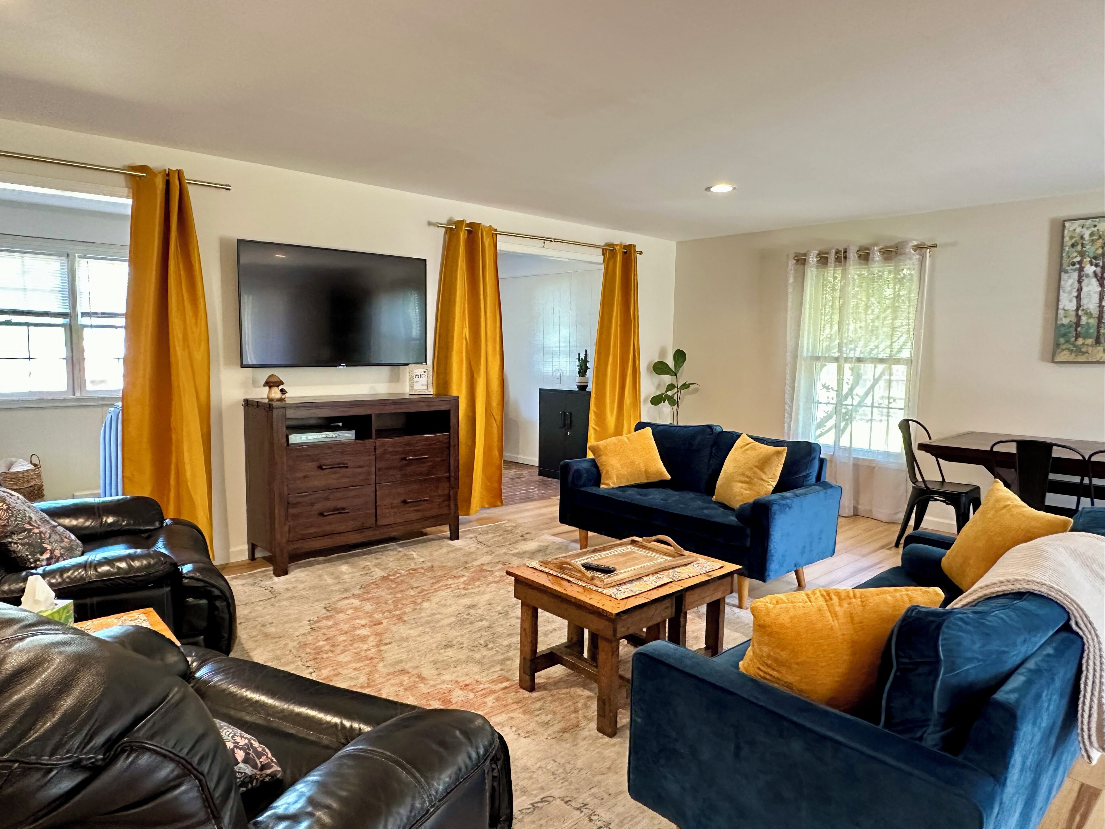 Smart TV, video games