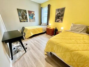 3 bedrooms, iron/ironing board, travel cot, free WiFi