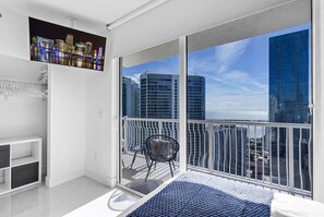 3 間睡房、熨斗/熨衫板、可攜式嬰兒床、免費 Wi-Fi