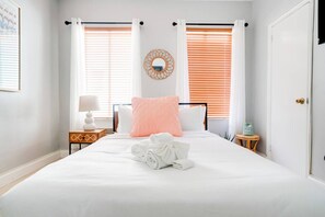 1 bedroom, iron/ironing board, free WiFi, bed sheets - Comfy Studio with Beach Access across the street (Miami)