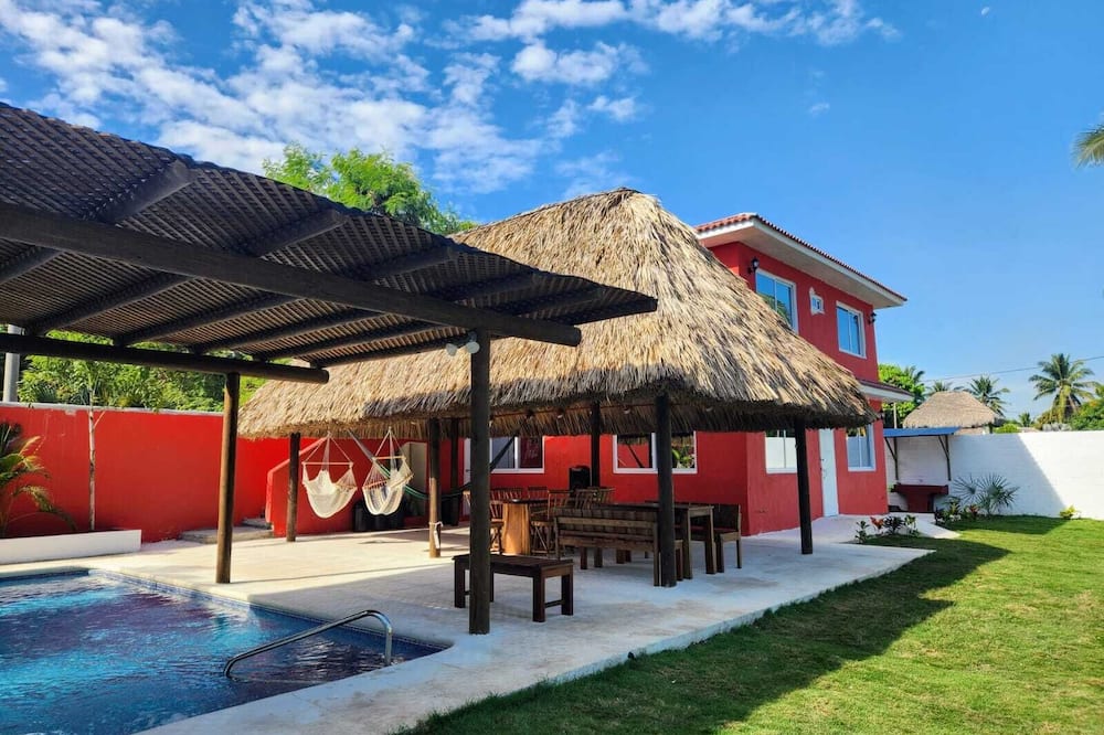 VILLA CLAUDIAS