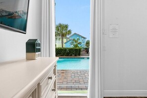 Pool - 2 Bedrooms/ 2 Bathrooms/ Margaritaville (8029 ST) (Kissimmee)