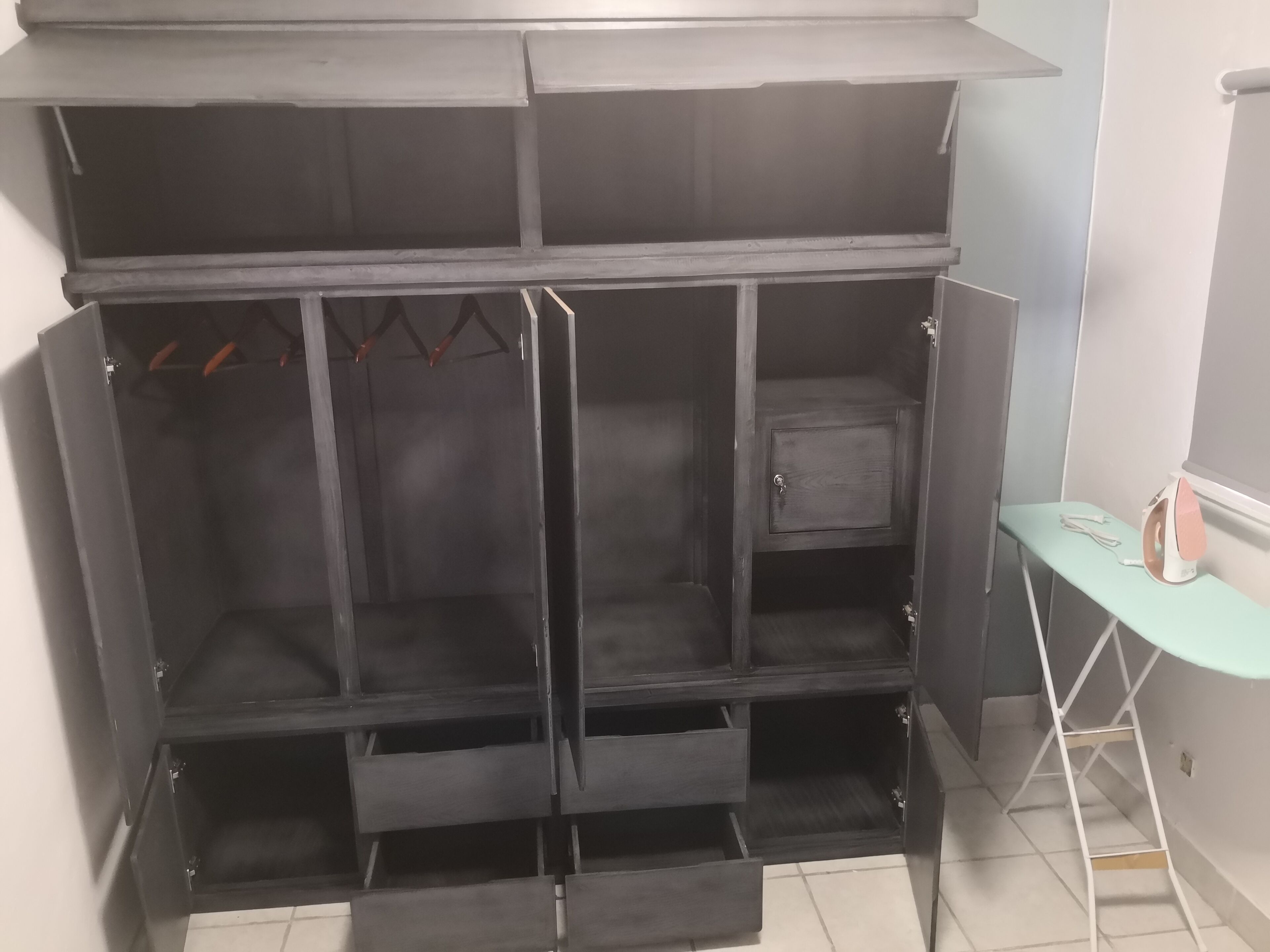 Departamento empresarial | 2 habitaciones, cortinas blackout y insonorización 