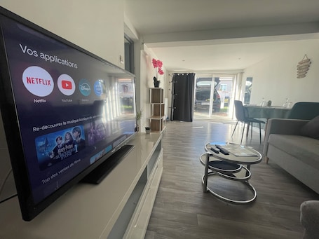 Intérieur. Appartement à Côté du Meet
