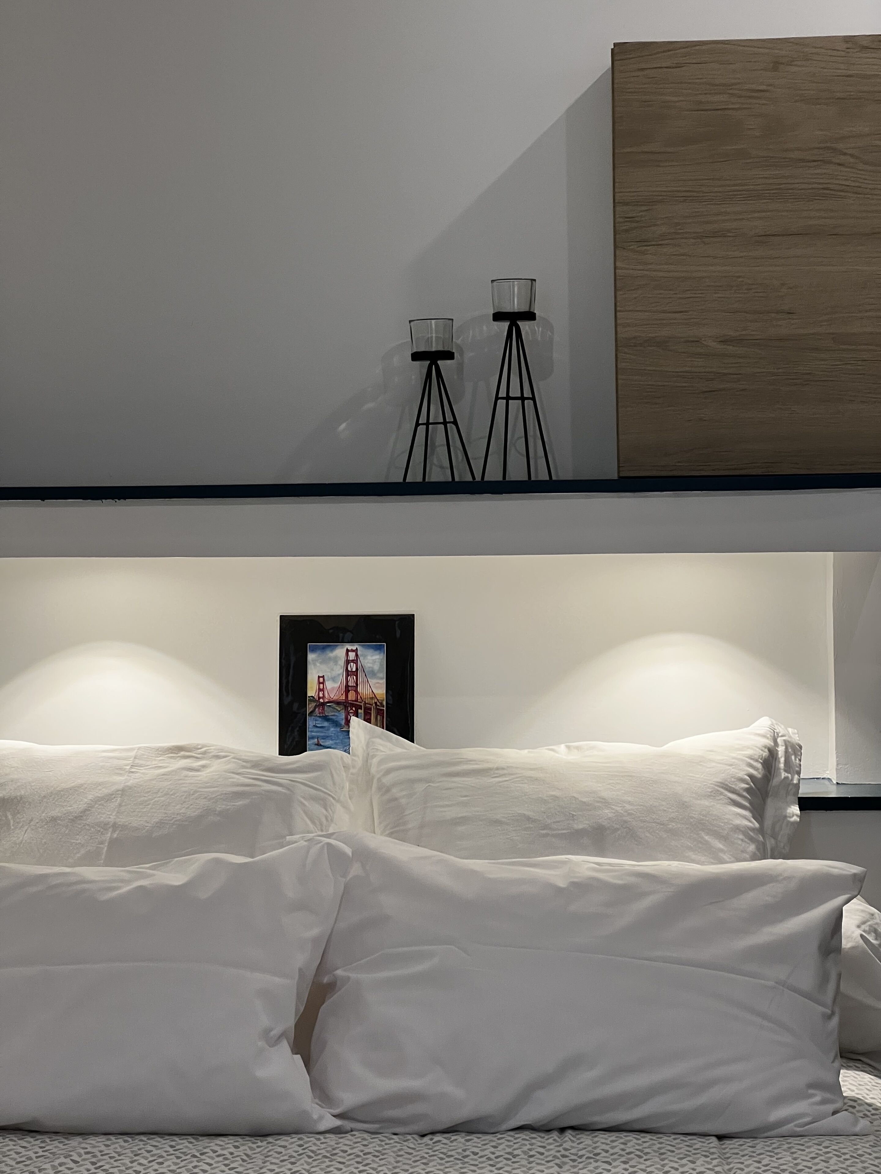 Superior Studio Suite | Blackout curtains, soundproofing, iron/ironing board, free WiFi