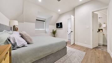 3 soverom, strykejern/-brett, wi-fi (inkludert) og sengetøy