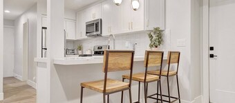 Stunning & Newly Remodeled Close to Disney