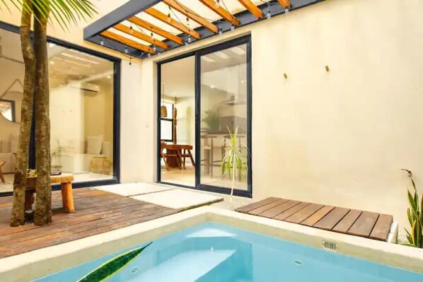 Piscina
