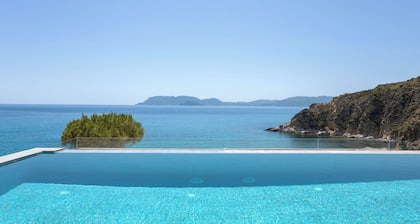 Seaside Villa With Private Beach