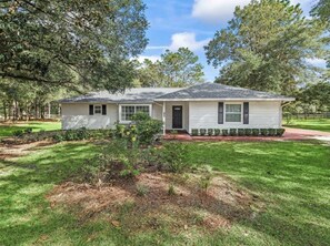 Exterior - Gordon’s Country Home (Ocala)