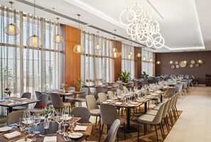 Restaurant - Doubletree By Hilton Addis Ababa Airport (Addis Ababa)