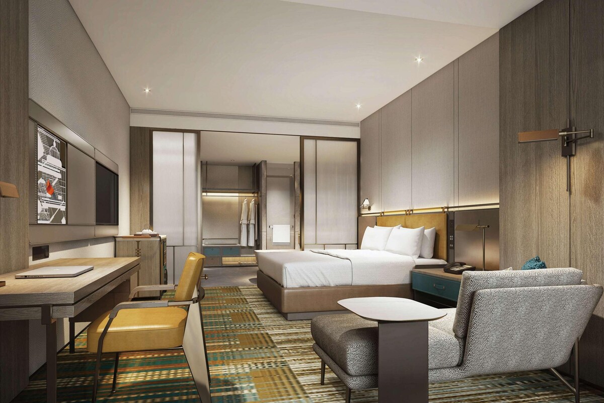 King Guest Room