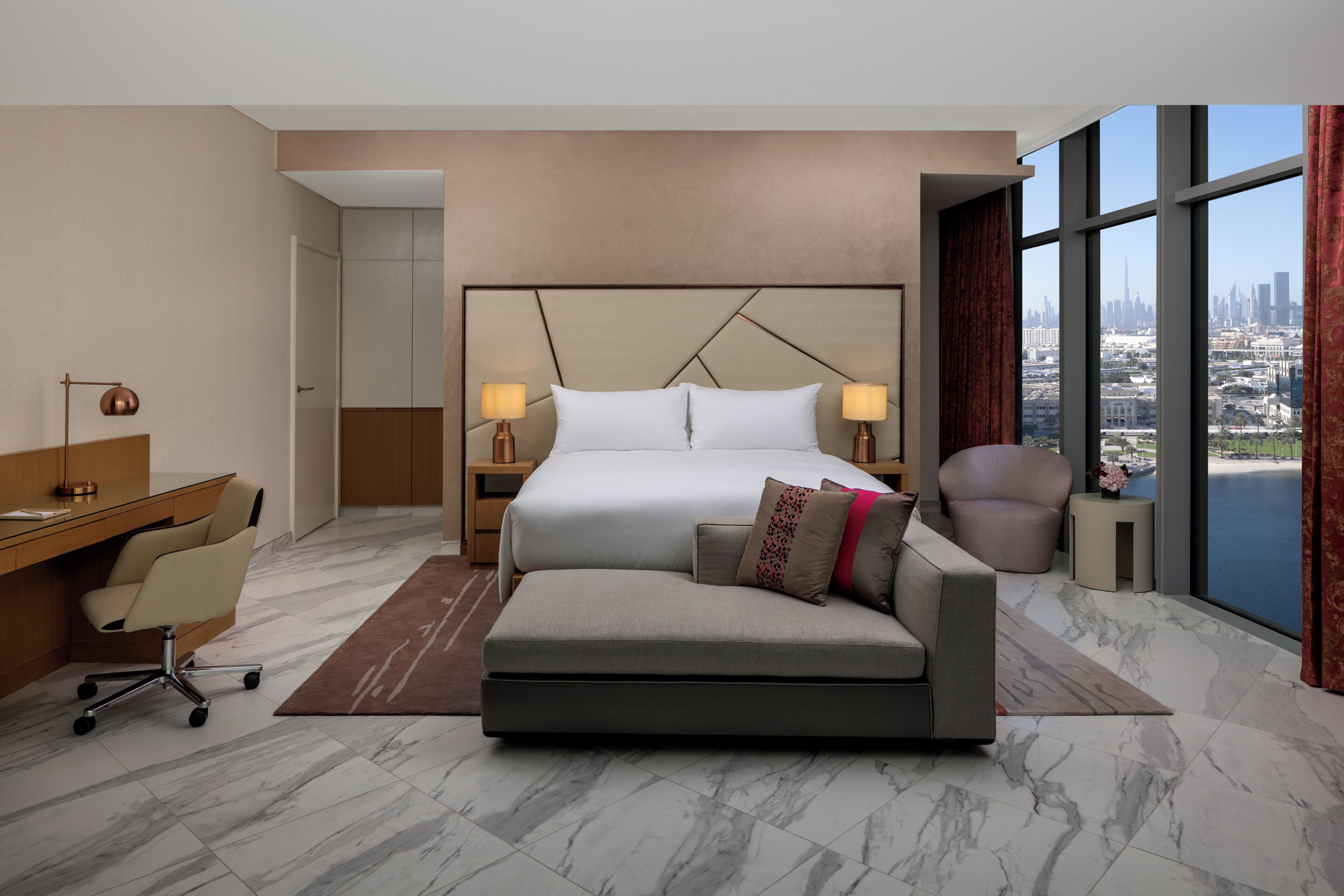 Hilton Dubai Creek Hotel & Residences Dubai interior view 8