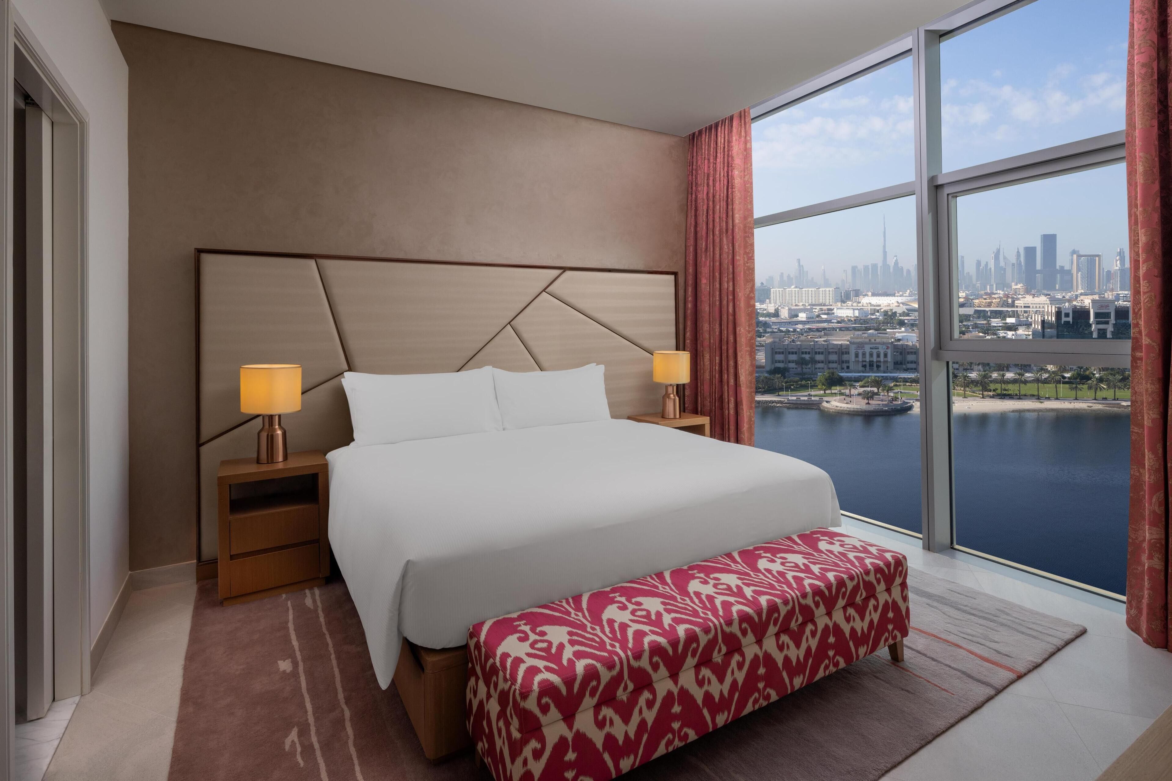 Photo - Hilton Dubai Creek Hotel & Residences