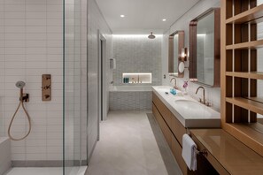 Shower kamar mandi