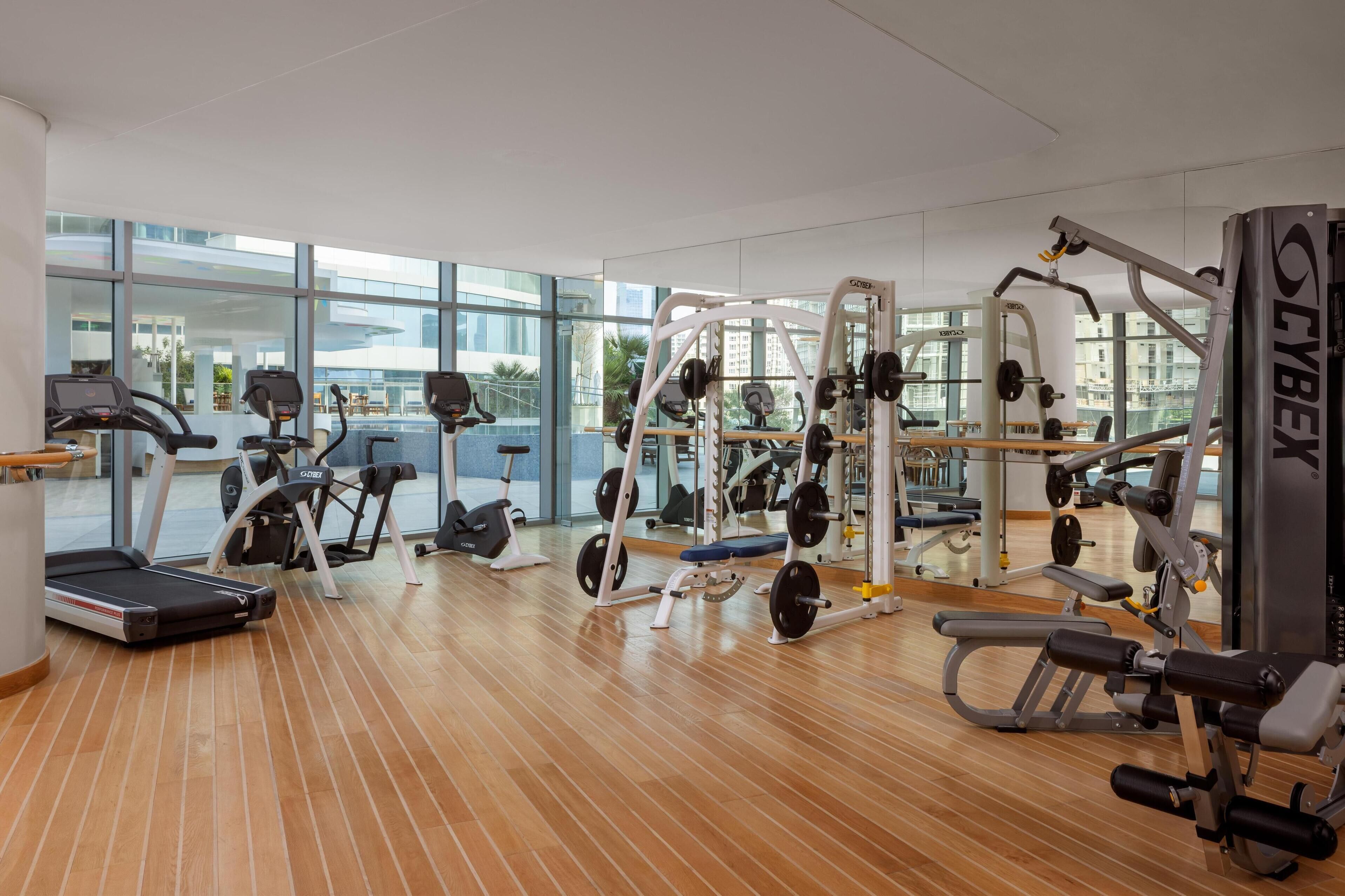 Photo - Hilton Dubai Creek Hotel & Residences