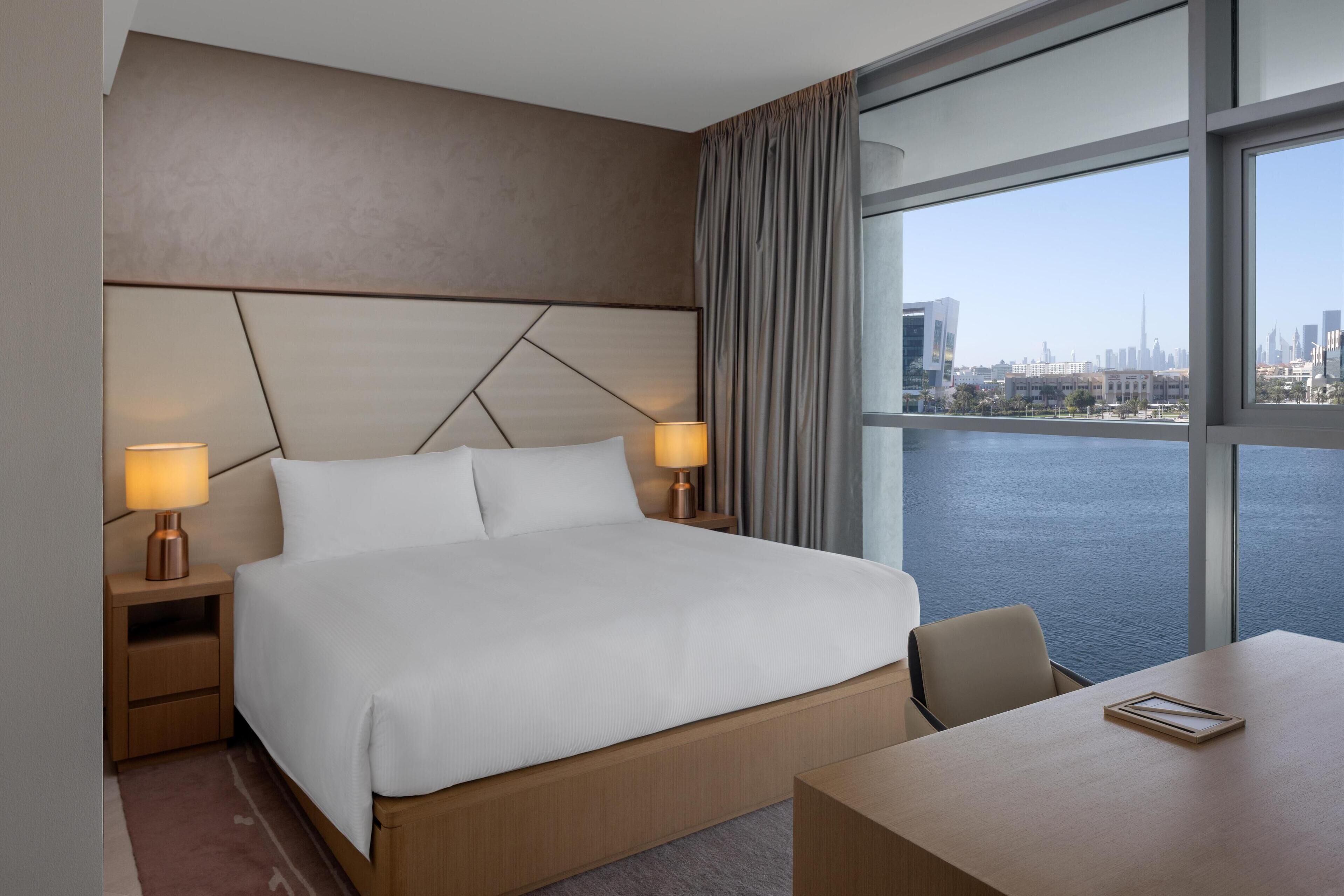 Photo - Hilton Dubai Creek Hotel & Residences