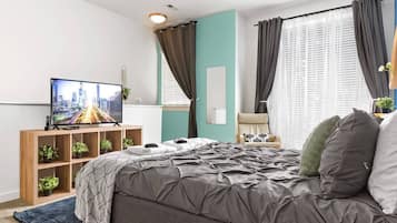 1 bedroom, iron/ironing board, WiFi, bed sheets