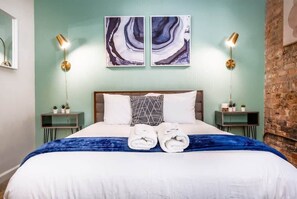 2 bedrooms, iron/ironing board, travel crib, WiFi