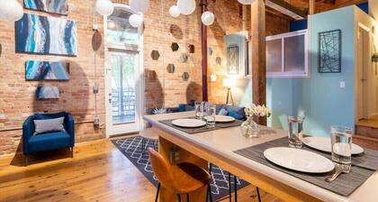 100 Year-Old Historic Brick 2BR Loft -Large Patio1
