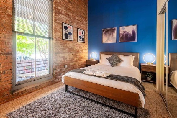 Bedroom #1 (Blue Room)