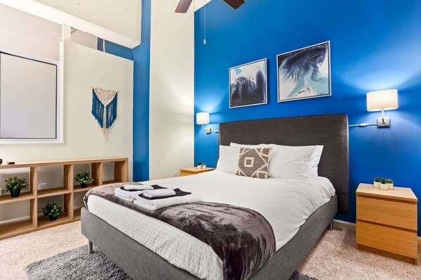 2 chambres, fer et planche à repasser, lit parapluie, Wi-Fi