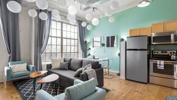 Televisor i oficines