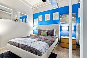 2 多间卧室、熨斗/熨衣板、旅行婴儿床、WiFi