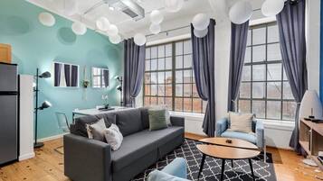 Televisión y oficina