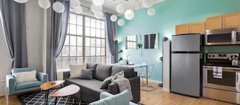 100 Year-Old Historic Brick 2BR Loft-High Ceiling8