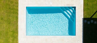 Casa Blanca with Private Pool - Relaxing Retreat