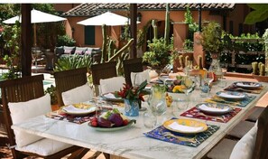 Ristorazione all'aperto