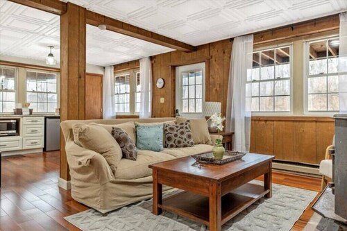 Mountain Getaway, Chalet in Fairfield, PA  4BR

