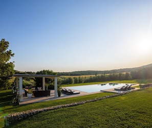 Pool - Villa in Capalbio with 5 bedrooms sleeps 10 (Capalbio)