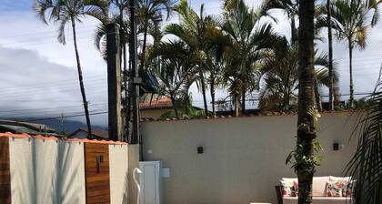 Casa de Praia com Piscina Aquecida, ar Condicionado, Cervejeira e Bilhar!!!