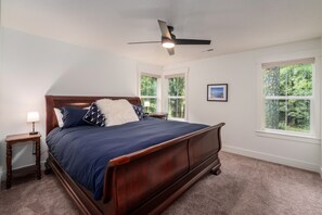 3 Schlafzimmer, Reisekinderbett, kostenloses WLAN, BettwÀsche