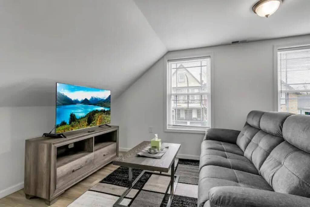 City Space Buffalo NY Sleeps 4