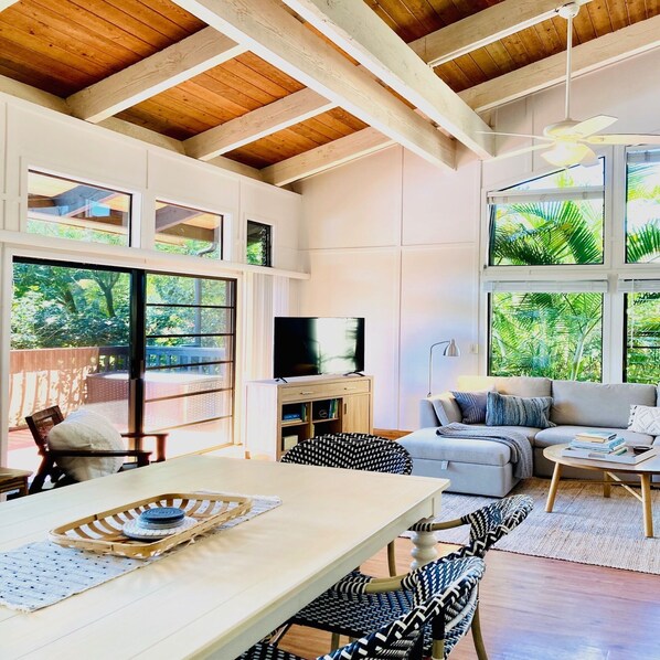 Smart TV, ping pong, books
