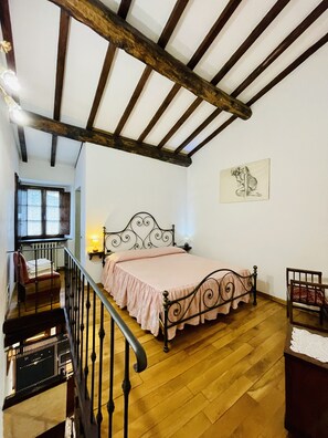 1 dormitorio, wifi, ropa de cama