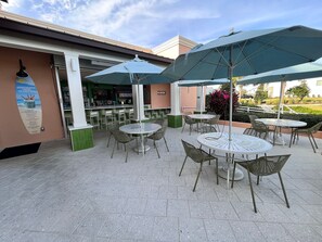 Villa | Outdoor dining