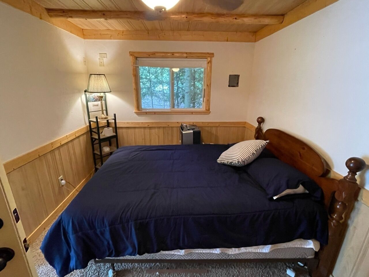 4 chambres, fer et planche à repasser, Wi-Fi gratuit, draps fournis