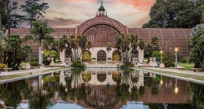 Heart of Gaslamp Lovely Plush APT
