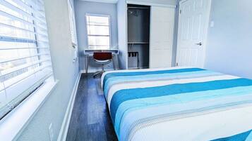 1 bedroom, desk, iron/ironing board, free WiFi