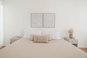2 chambres, bureau, Wi-Fi gratuit, draps fournis