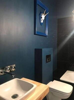 Soap, shampoo, toilet paper