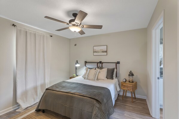 1 Schlafzimmer, Bügeleisen/Bügelbrett, kostenloses WLAN, Bettwäsche