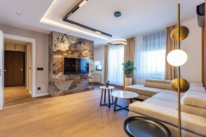 Premium Apartment | Living area | 50-inch Smart TV with cable channels - The Residence 59 (Belgrade)