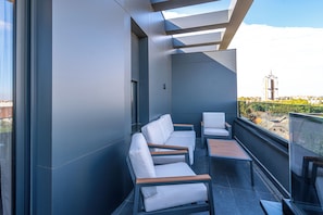Premium Apartment | Terrace/patio